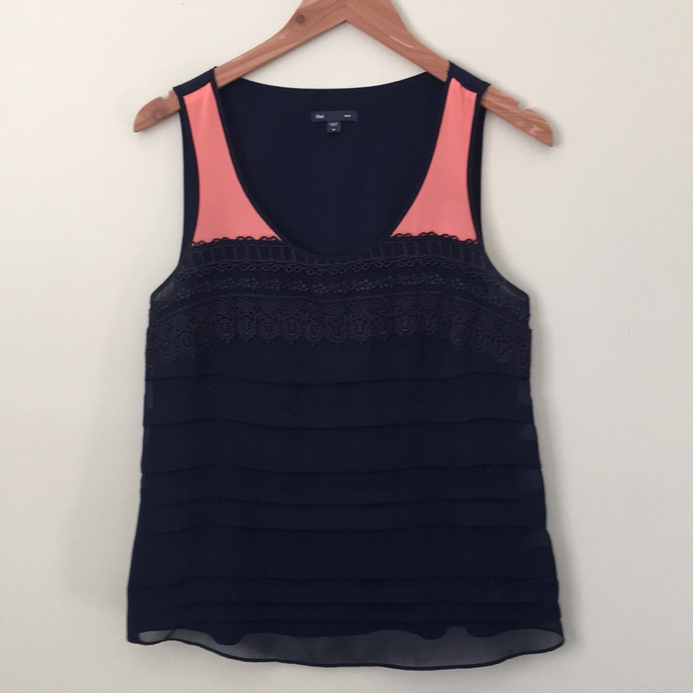 GAP Sleeveless Blouse Size M